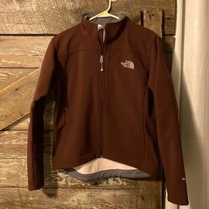 The North Face Apex jacket, burgundy, Medium